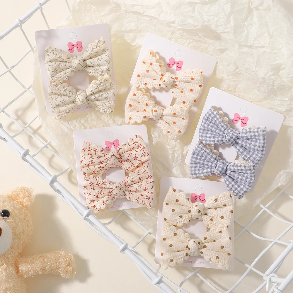 2Pcs Flower Print Bow Hair Clips for Baby Girls – Handmade Cotton Plaid Hairpins