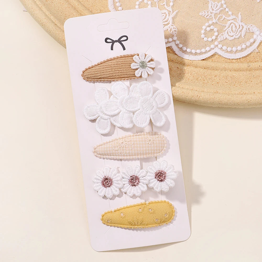 5Pcs Daisy Print BB Hair Clips for Girls – Sweet Style Hair Accessories Set
