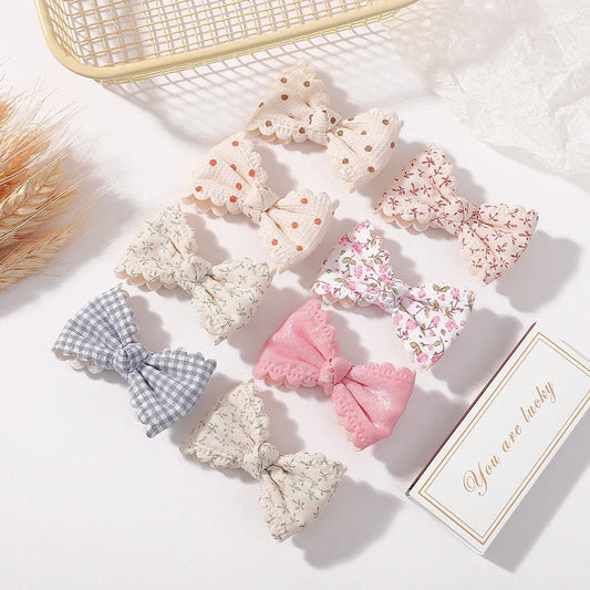2Pcs Flower Print Bow Hair Clips for Baby Girls – Handmade Plaid Bowknot Hairpins