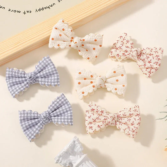 2Pcs Flower Print Bow Hair Clips for Baby Girls – Handmade Plaid Bowknot Hairpins