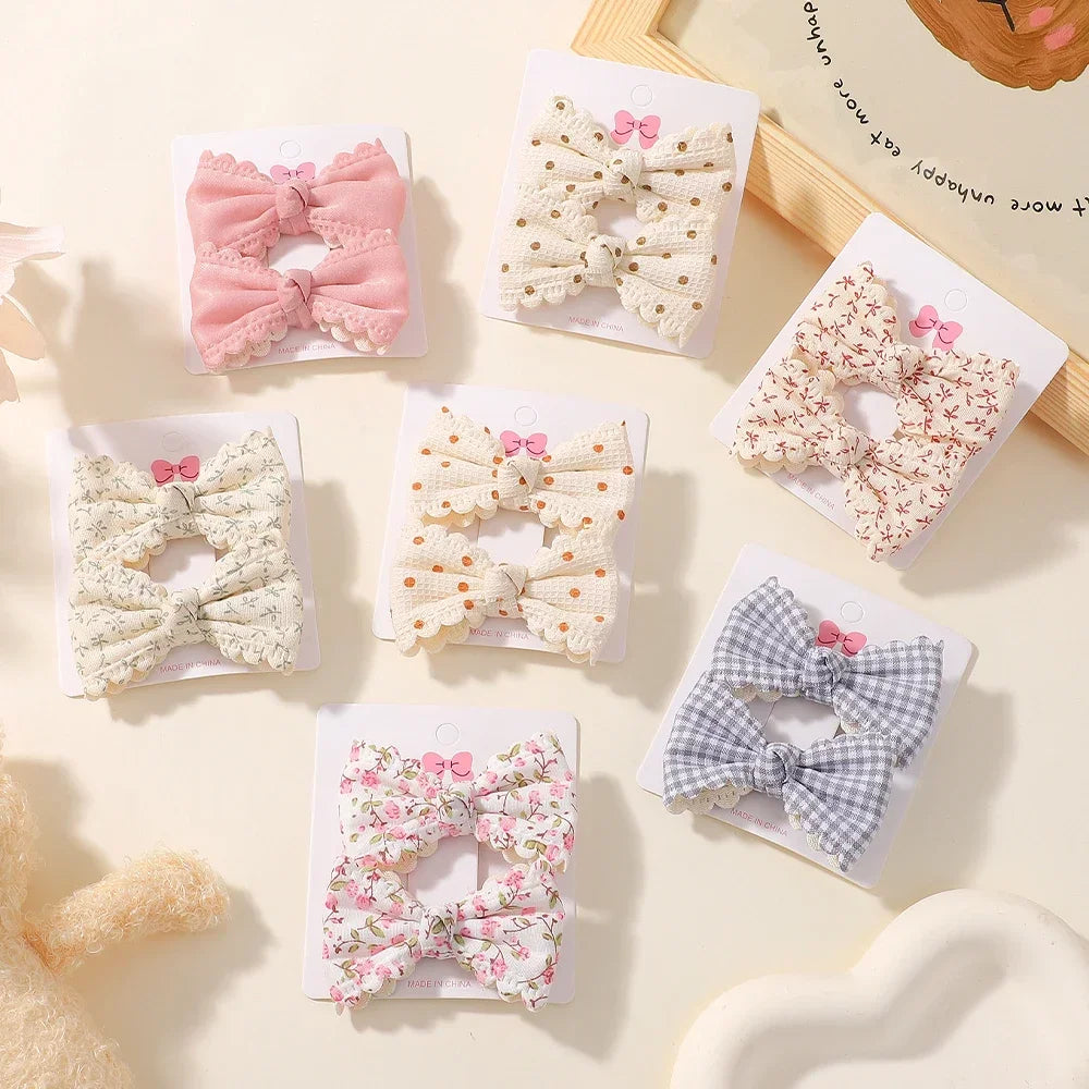 2Pcs Flower Print Bow Hair Clips for Baby Girls – Handmade Plaid Bowknot Hairpins