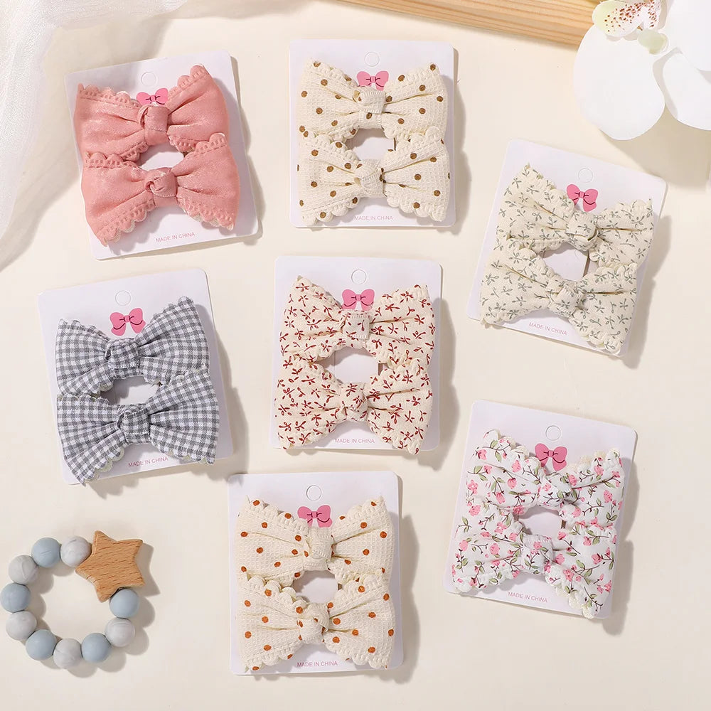 2Pcs Flower Print Bow Hair Clips for Baby Girls – Handmade Cotton Plaid Hairpins