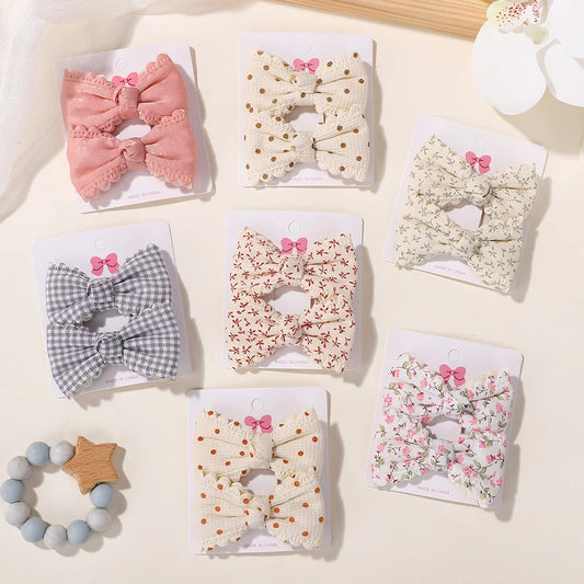 2Pcs Flower Print Bow Hair Clips for Baby Girls – Handmade Cotton Plaid Hairpins